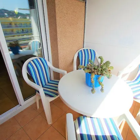 V&v Lloret: Blau With Pool And Parking Apartment Lloret de Mar